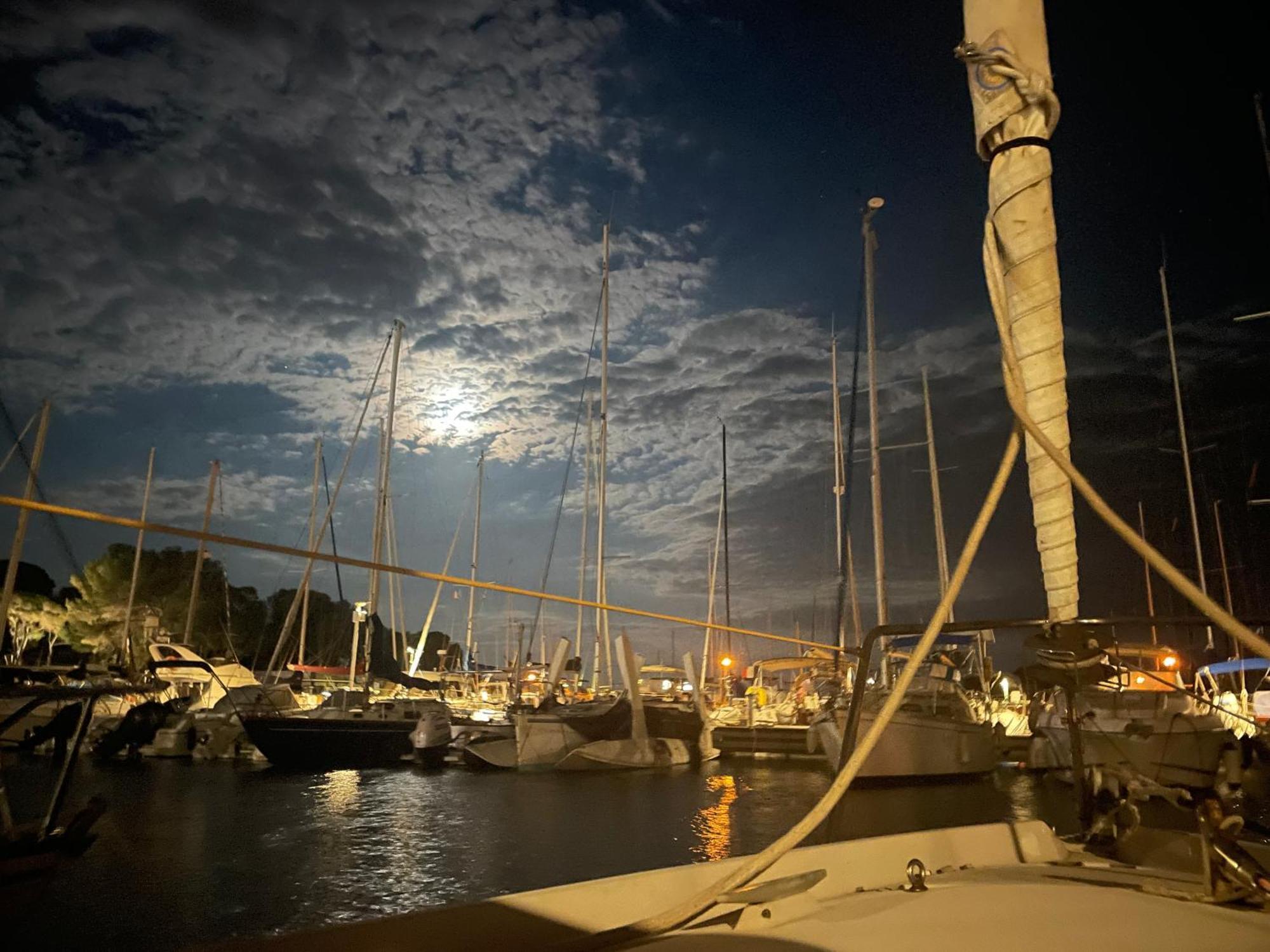 Yacht Studio Galarne Saint-Raphaël Zewnętrze zdjęcie